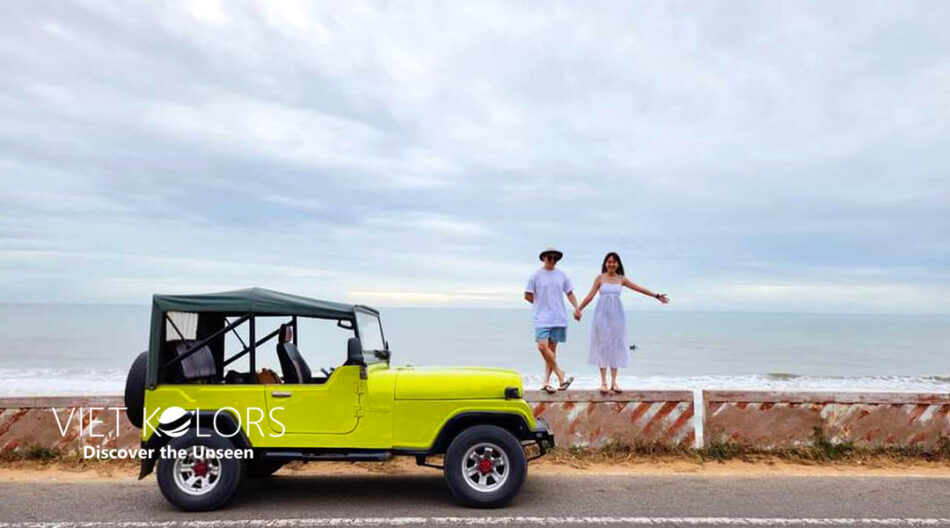 Mui Ne Jeep Car For Sunset Or Sunrise