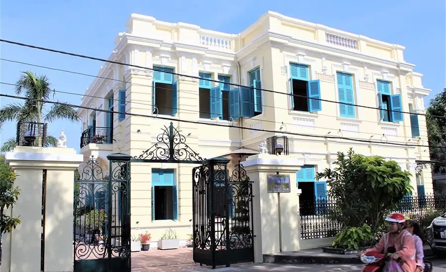 Front facade of the Bac Lieu Prince’s House showcasing French Colonial architecture, Bạc Liêu, Vietnam